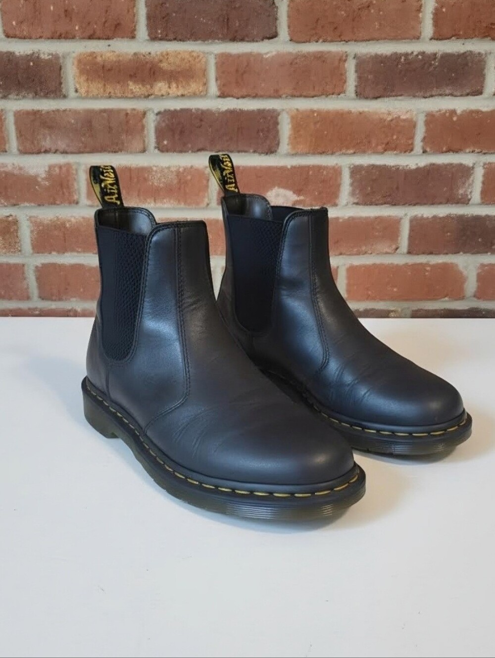 Dr. Martens 2976 Black Smooth Leather Chelsea Ankle Boots Women's 8 ❤️🖤🩶🤍